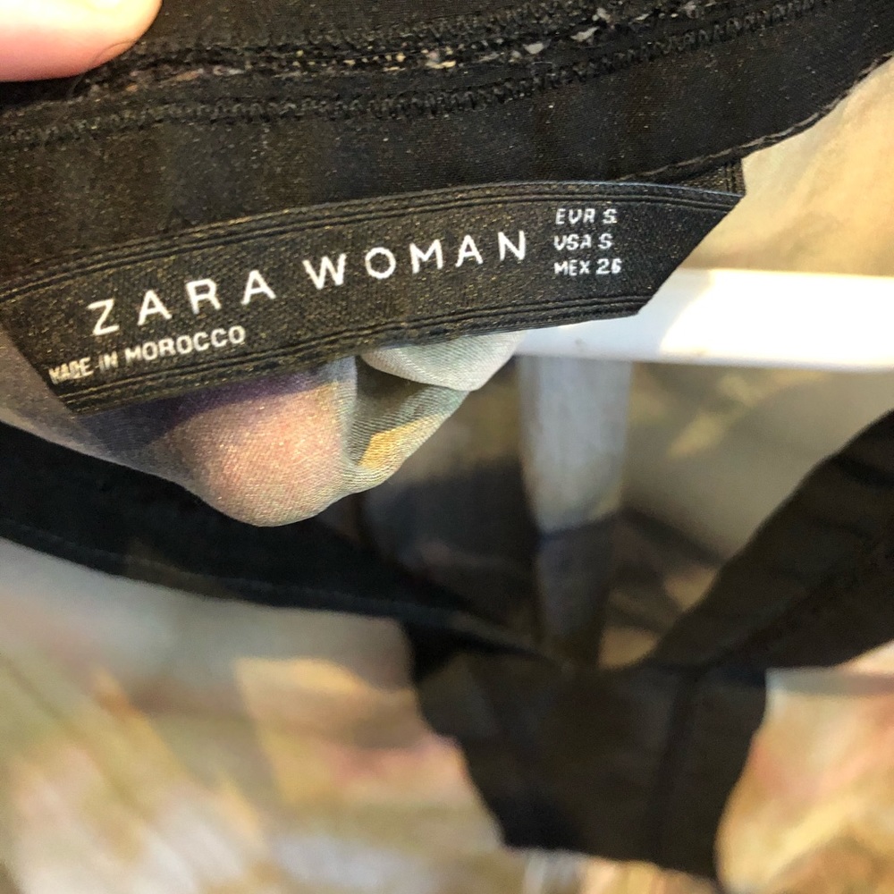 Zara blouse - Picture 2 of 2